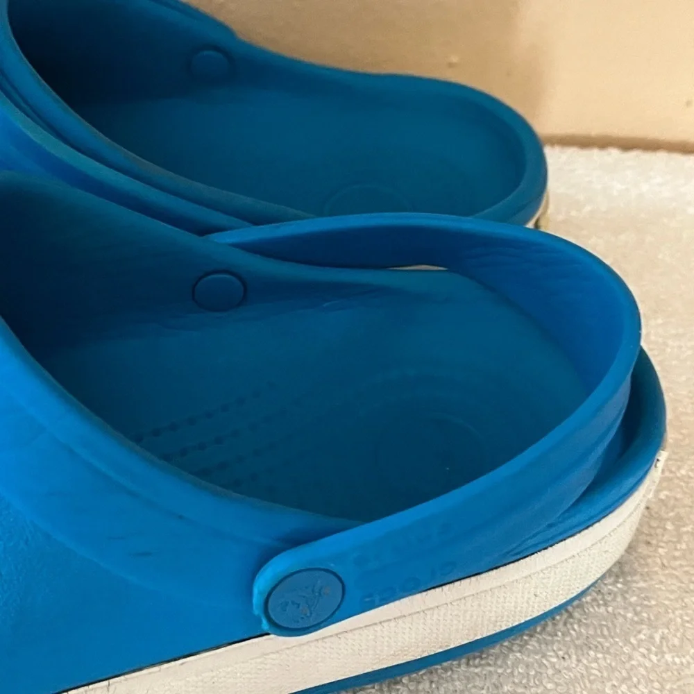 Crocs Unisex Sandals Sz Men 7/ Womens 9